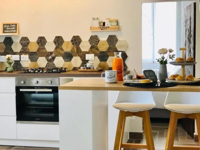 1 Bedroom Apartment
