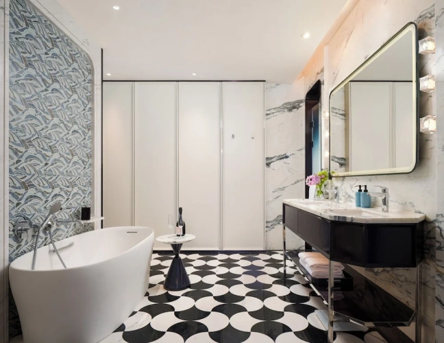 Double Suite