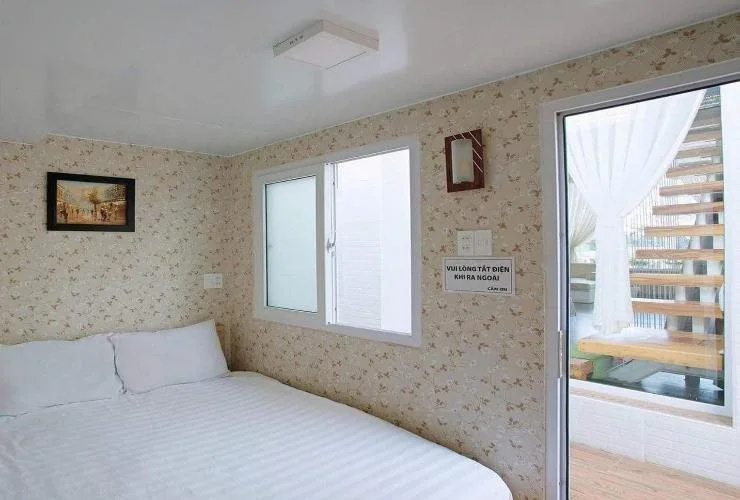 Lens Mini Hotel