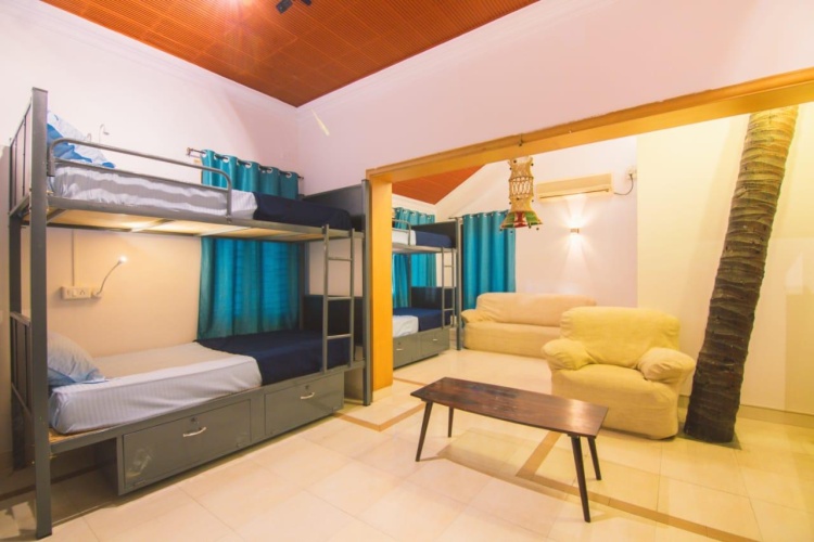 Bed in Dorm