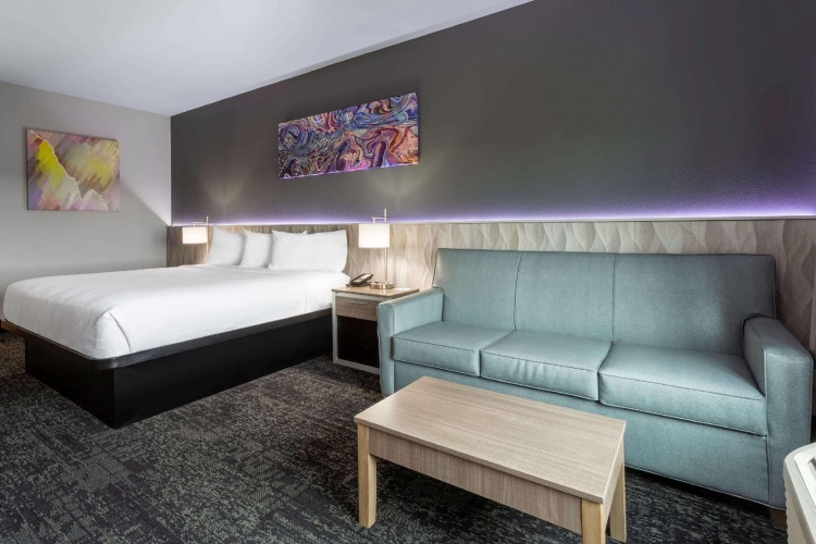Double Suite