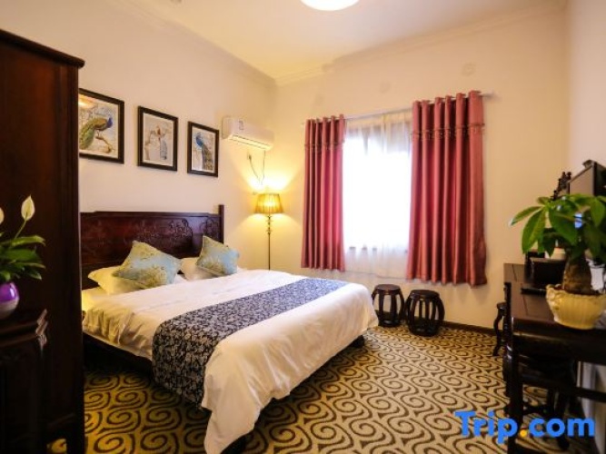 2 Bedrooms Suite
