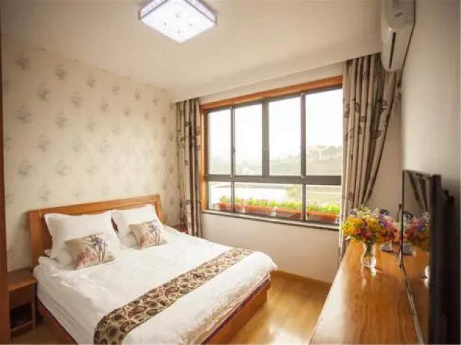 Haiyunjian Cafe Hostel