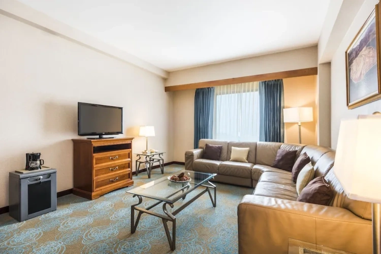 Double Suite
