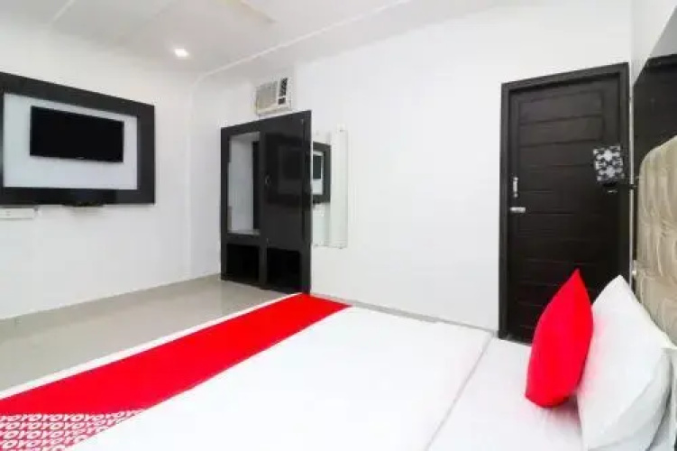 Hotel Madhuvan Inn By OYO Rooms
