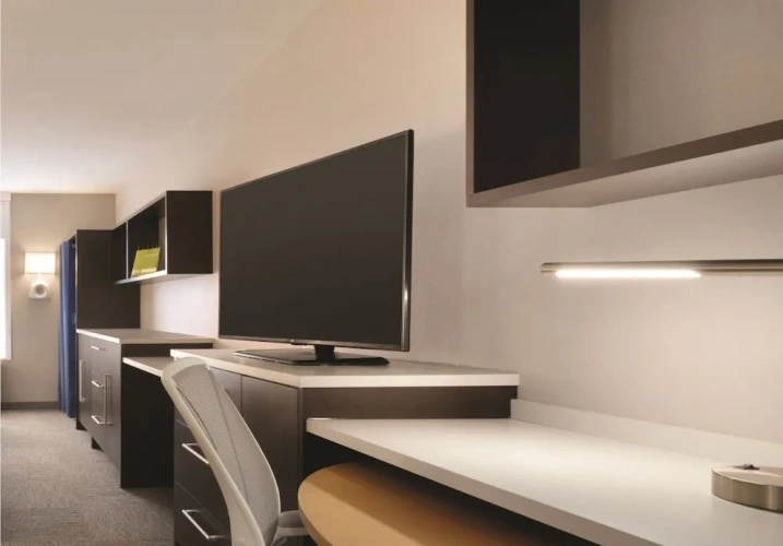 1 Bedroom Suite