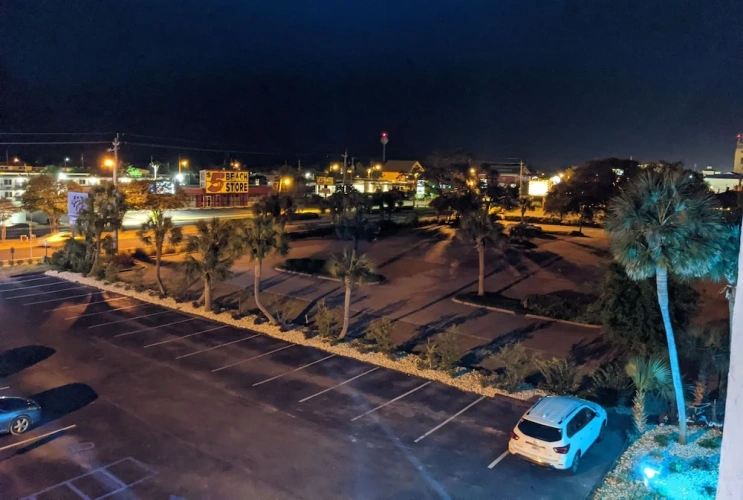 Standard Double room with balcony and with city view