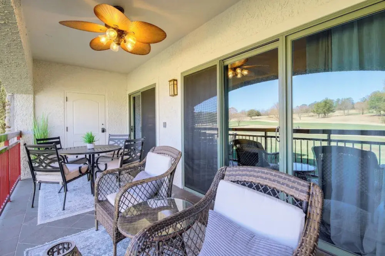 Elegant Pigeon Forge Condo w/ Golf Course View!