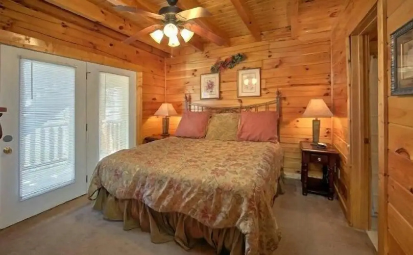 Smoky Mountain Lodge