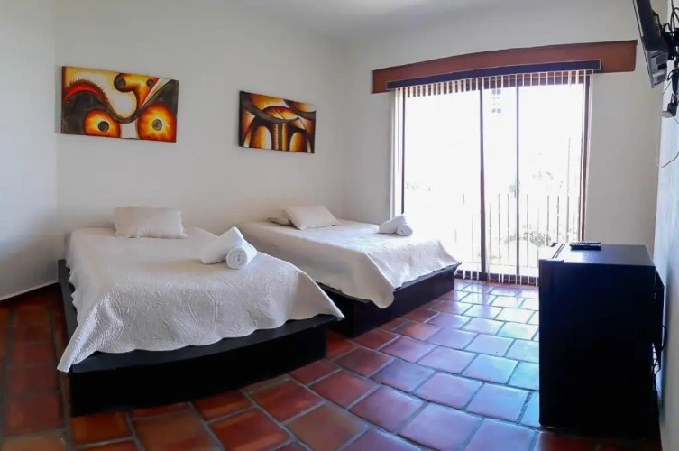 Standard Twin room