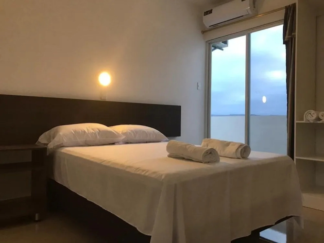 Mare S&M Hostal