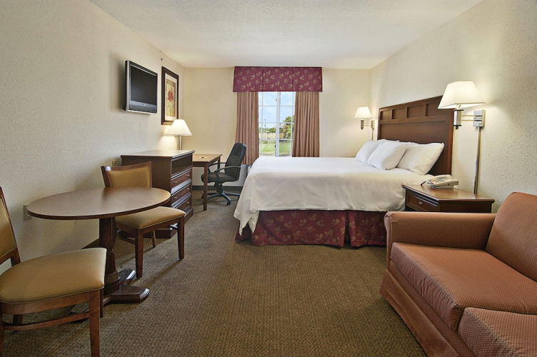 Super 8 Bowling Green North
