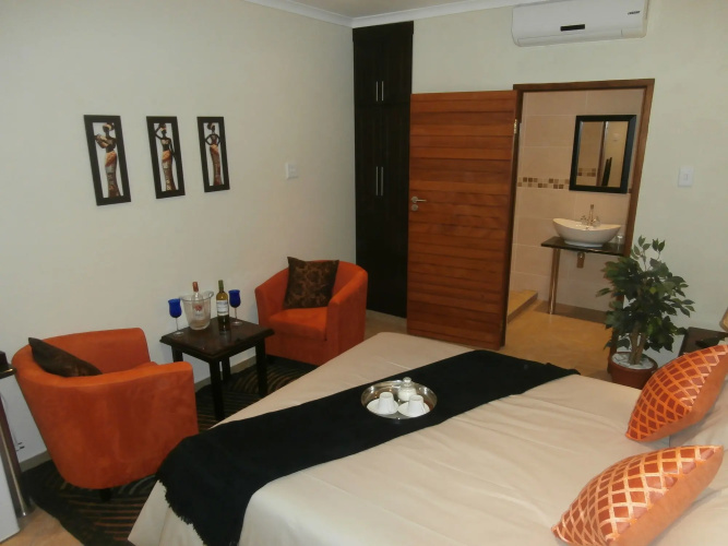 Forest Lodge