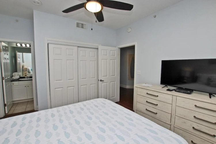 Standard room with balcony