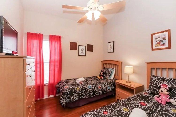 Peace 4 Bedroom Home
