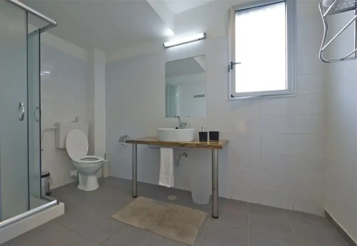 G38 Rental Apartment Building