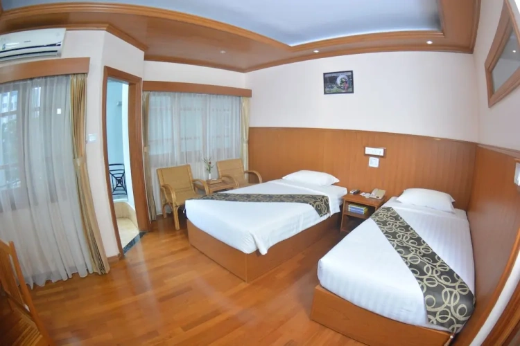 Deluxe room with balcony