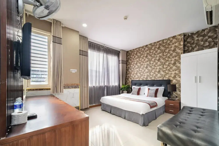 OYO 1297 Hotel Hung Lam