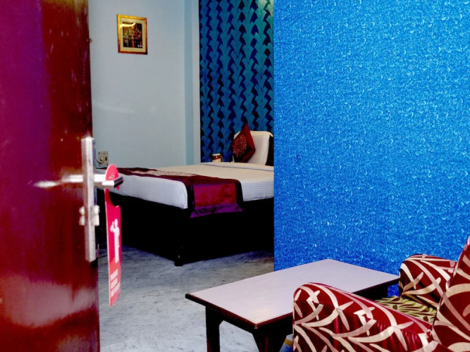 OYO Flagship 3071 Hotel Kamesh Hut