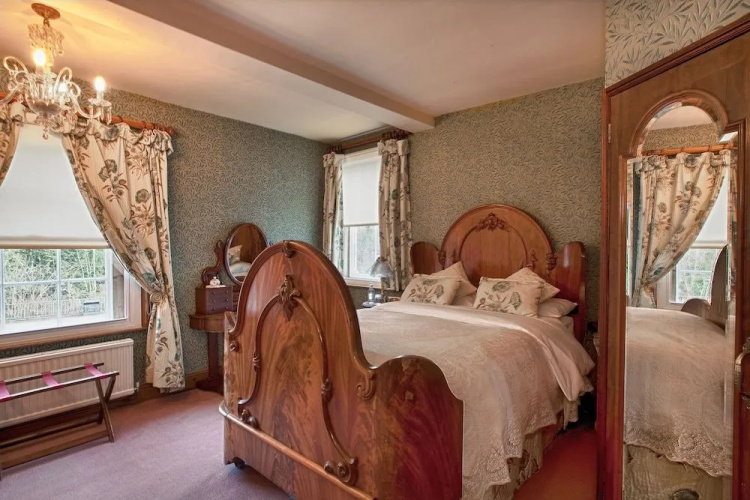 Hodgkinson's Hotel