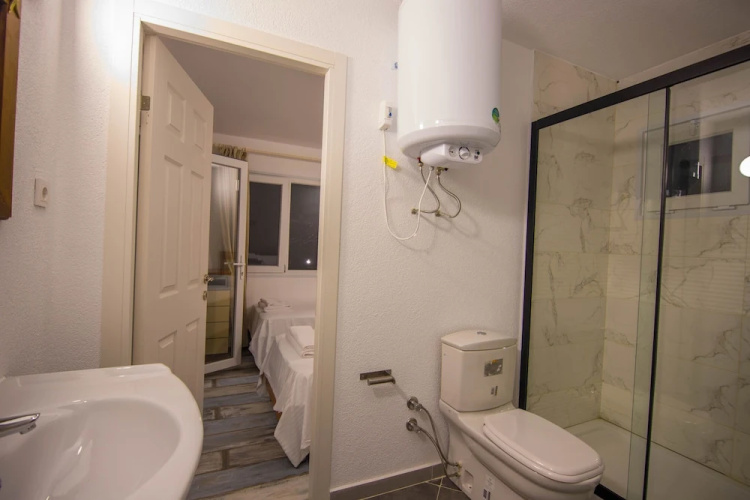 Villa London