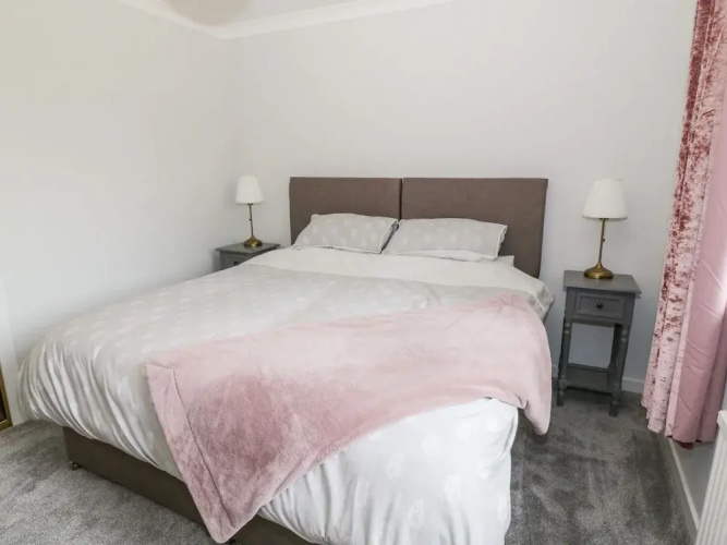 Honesty Cottage