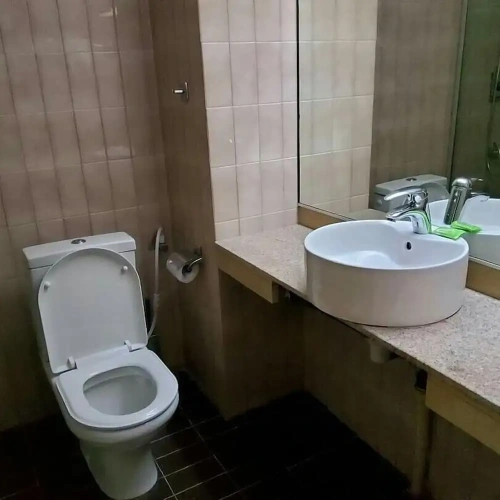 Economy room