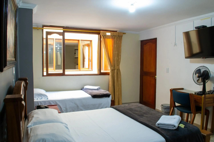Hotel Caldas Plaza