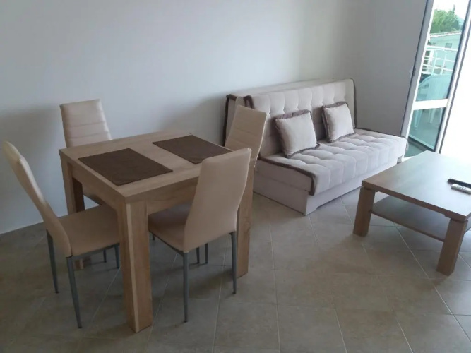 Apartments Eki