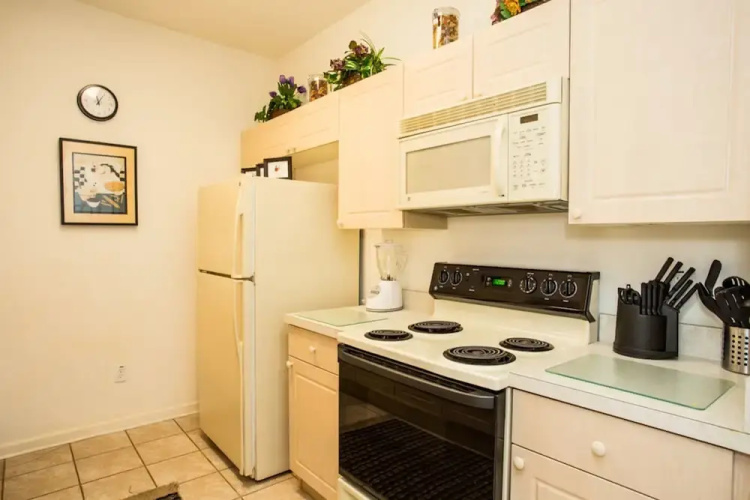 Windsor Palms Condos 8101 - 105