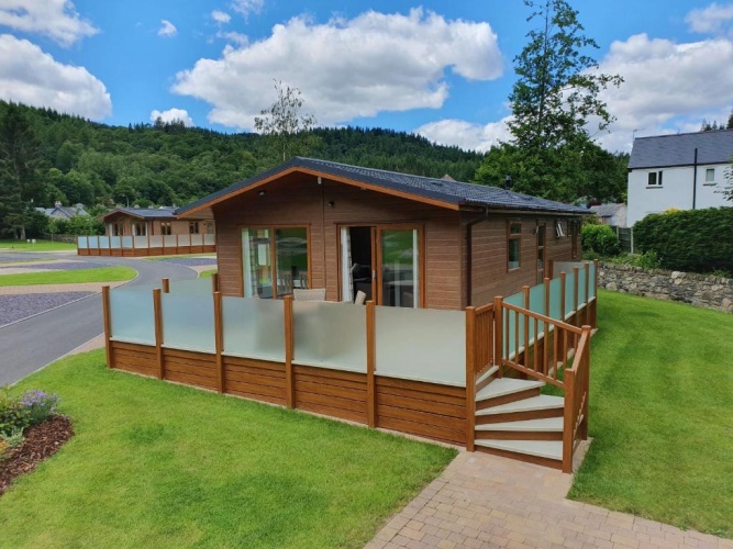 2 Bedrooms Double Chalet
