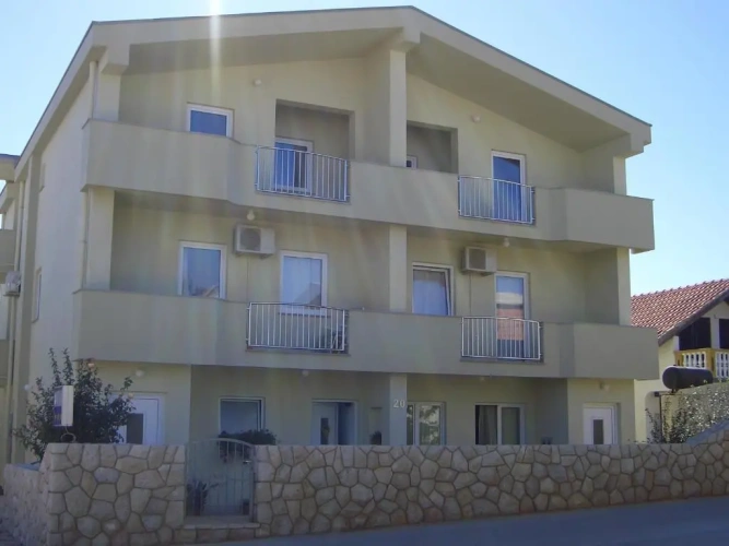 1 Bedroom Apartment with balcony