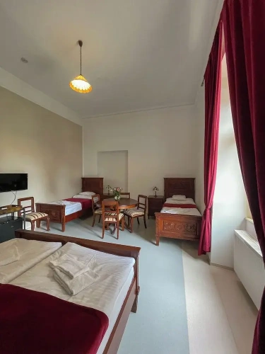 Superior Quadruple room