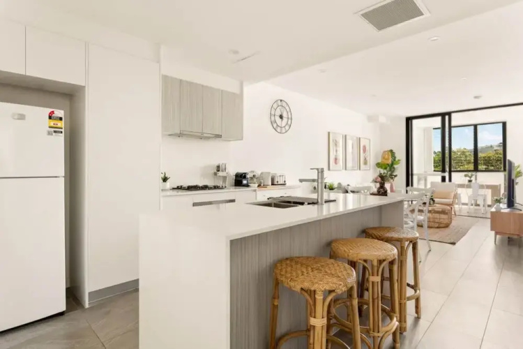 Coastal 2-bed Apartment Near Beach