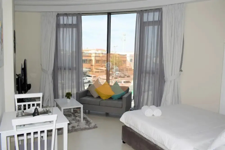 Comfy STU - Almultaqa Mirdif