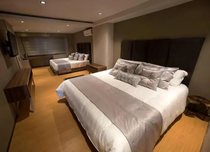 Albura Hotel