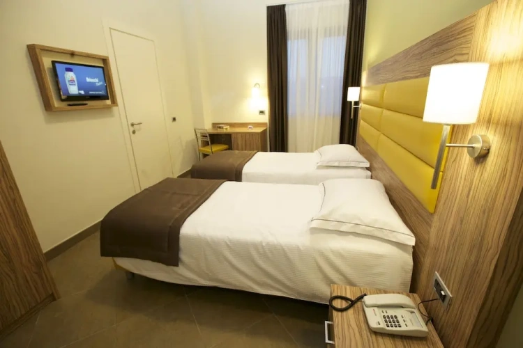 Standard Double room with view