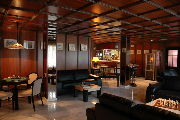 Hotel Mayurca