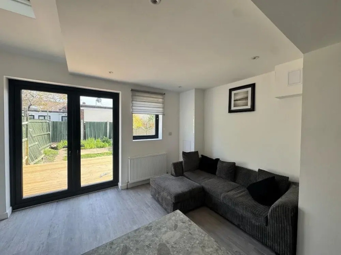 Two Top Floor Double Rooms