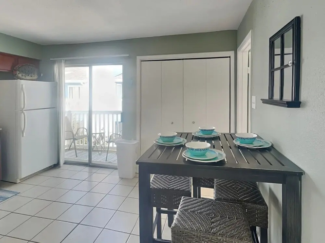 Sea Turtle by Ryson Vacation Rentals