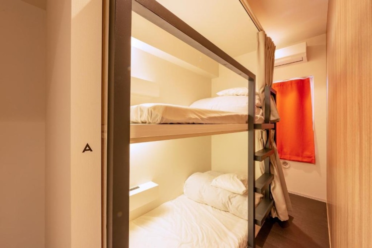 Bed in Dorm (male dorm)