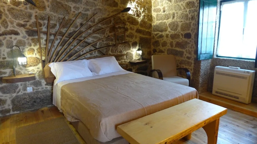 2 Bedrooms Superior room with balcony and with mountain view