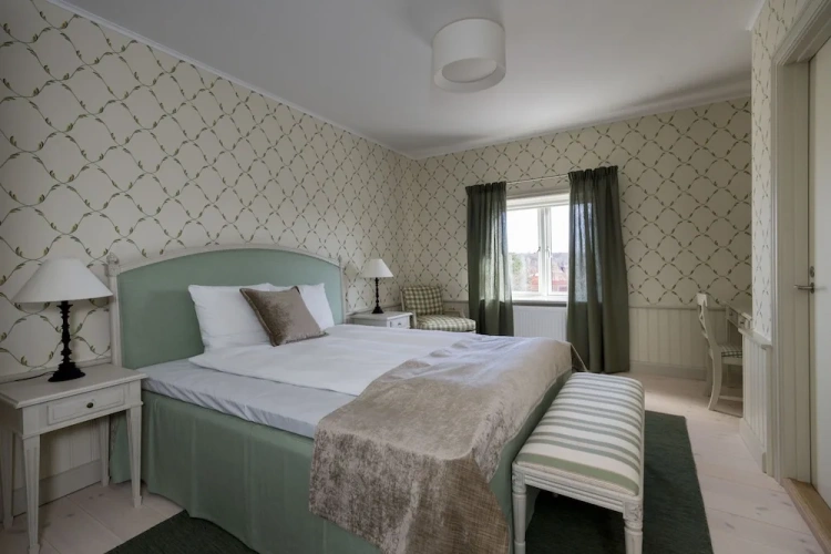 Superior Double room with lake view