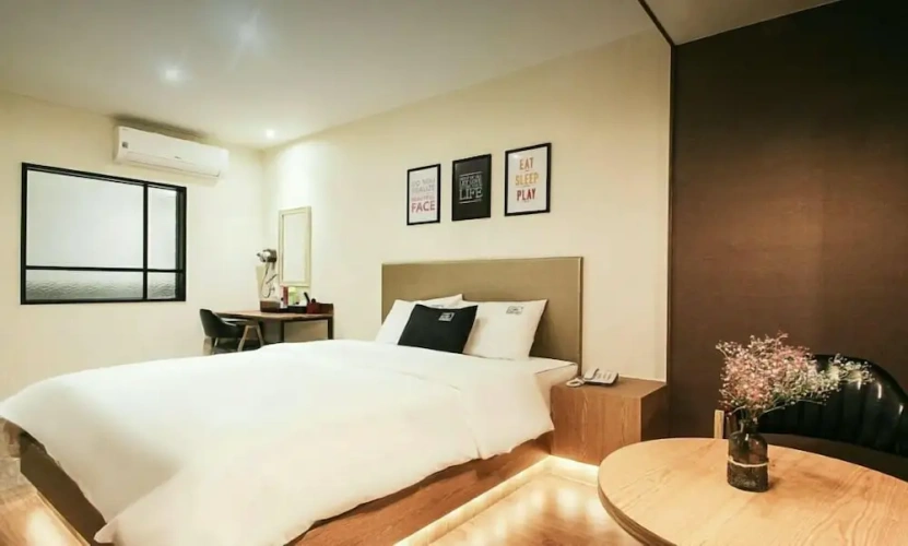 Premium room