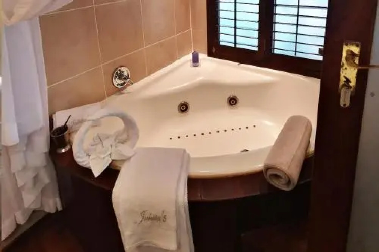 Jakita's Guest house