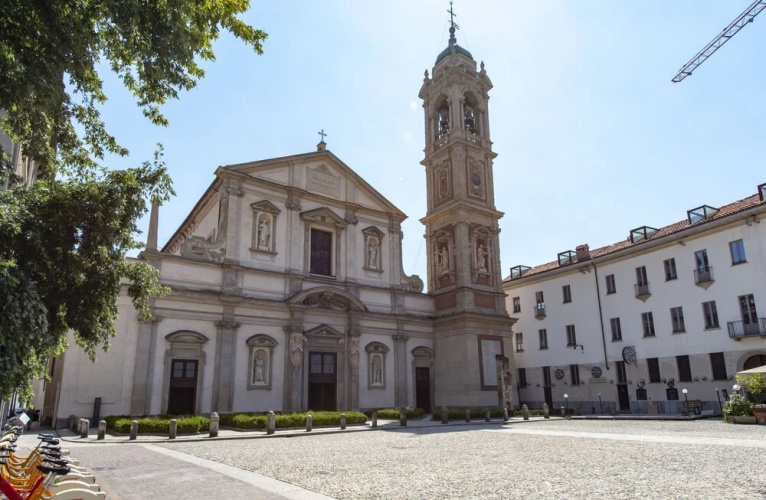 Santo Stefano - 3721 - Milan - Hld 37526