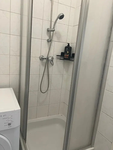 Modern 1BR City Apt for 5 Great Location