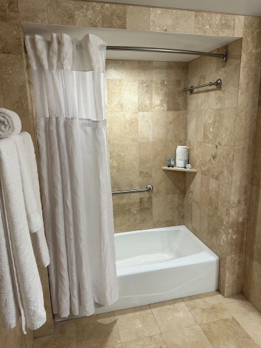 Premier room