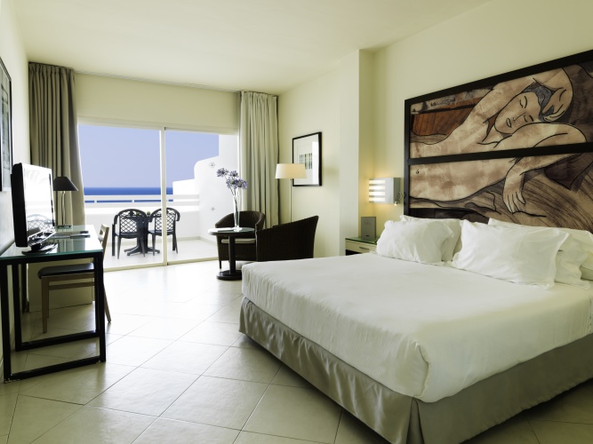 H10 Estepona Palace photo 8