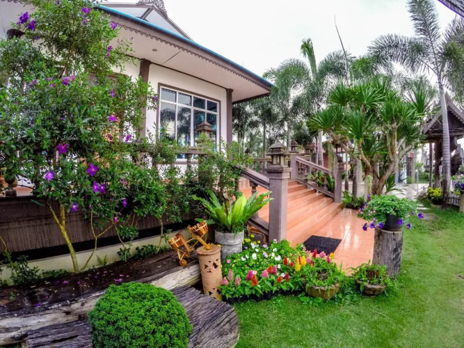 Roongthiwa resort Phurua